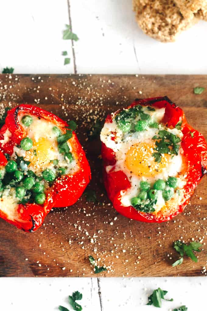 Breakfast Eggs Baked in Peppers