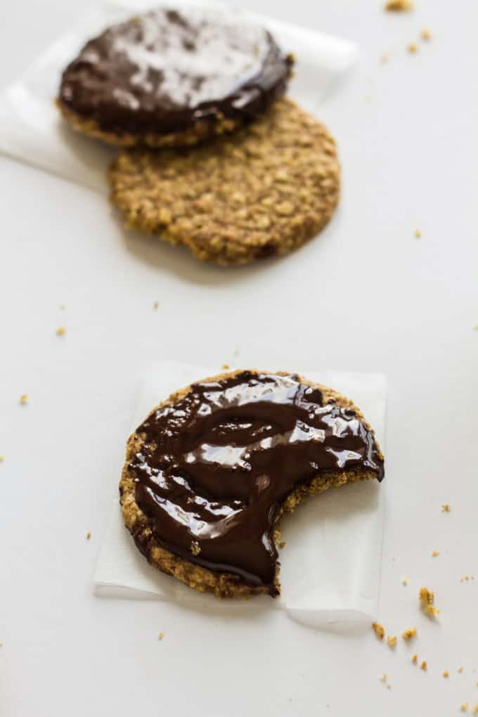 Low Sugar Chocolate “Hobnobs”