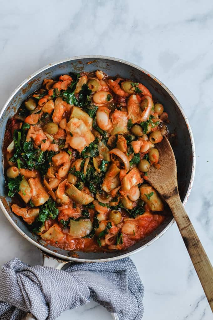 15-Minute Italian Butter Bean Stew | Add Some Veg - a super simple meal made mostly from tins and jars your can keep on hand in your cupboard. Easy, quick, healthy, veg-packed. #sugarfree #glutenfree #onepot #realfood #addsomeveg 