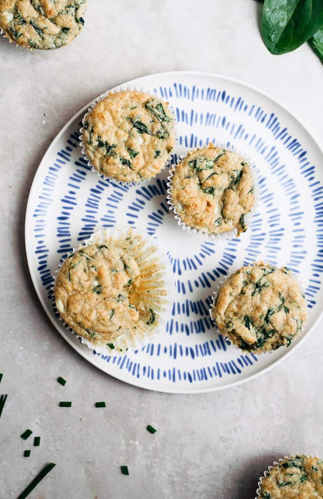 Kid-Friendly Spinach Muffins for a Sandwich-Free Lunchbox | Add Some Veg - an easy, freezer-friendly lunchbox recipe (also great for breakfasts or snacks) that is a kid-friendly way of getting some greens into kids. Simple sandwich-free lunch option. #sugarfree #vegetarian #addsomeveg #spinach #muffins #lunchbox 